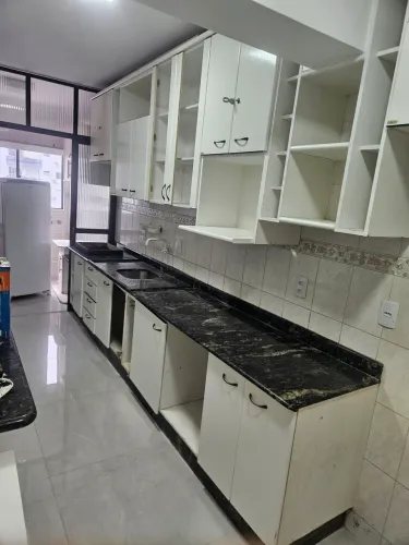Jogo de cozinha com as pedras de mármore