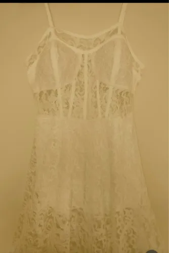Vestido branco renda 
