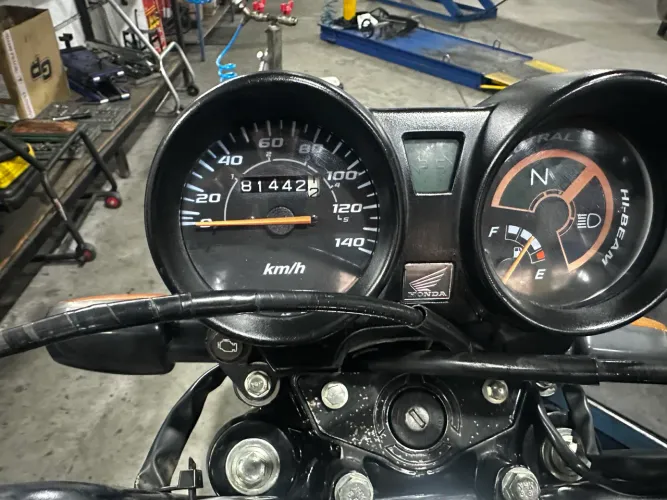 Titan 150 Partida