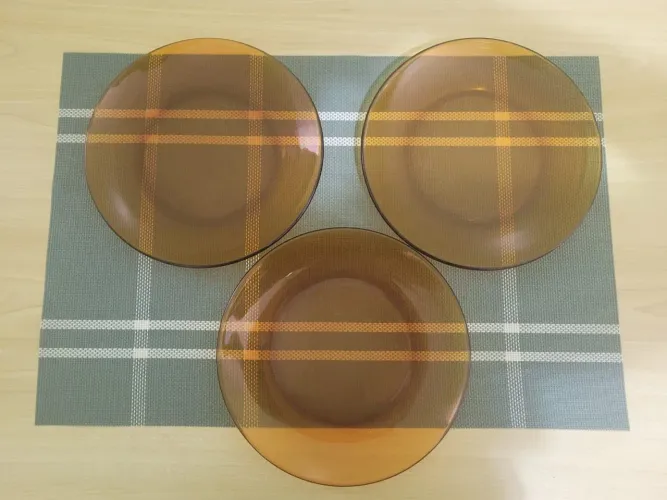 Pratos sobremesa/pão/bolo Duralex (03) âmbar 