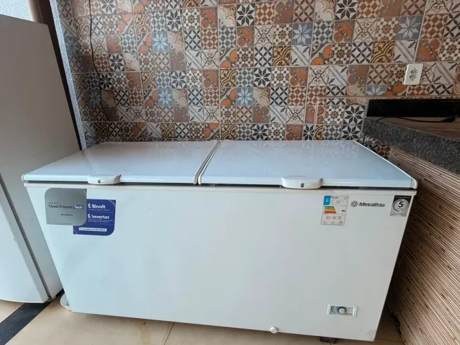 Freezer horizontal metalfrio inverter