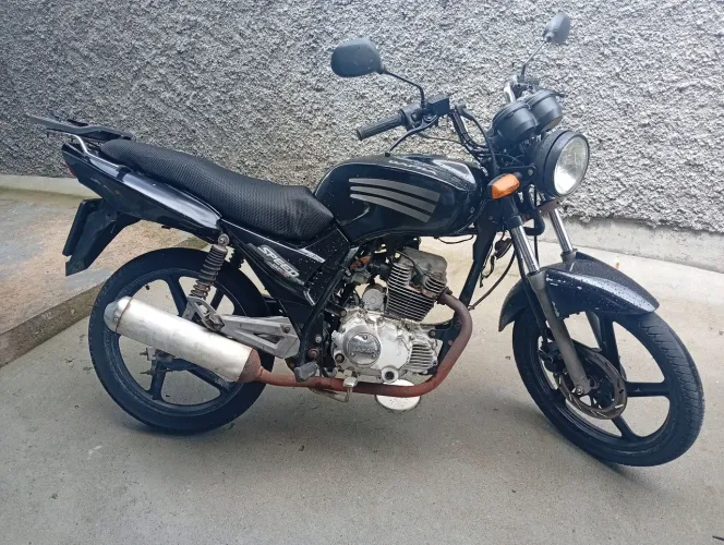 Dafra 150 2010 completa abaixo da Fipe!