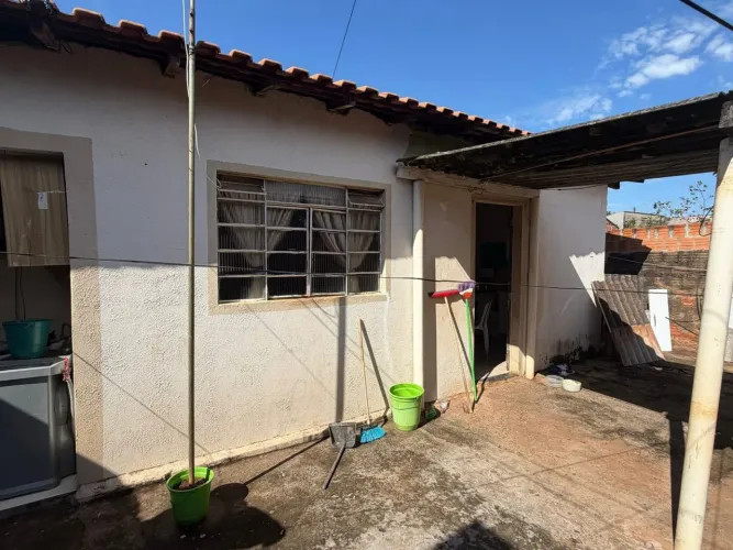 Casa a venda próximo a Fema