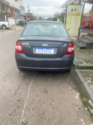 Ford Fiesta Sed. 1.6 8V Flex 4P 2005