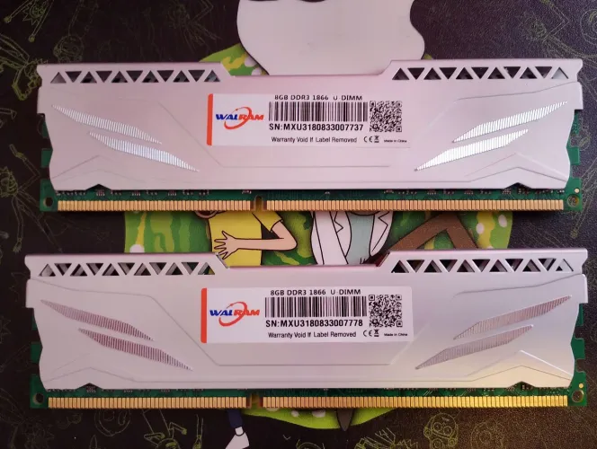 Memórias RAM DDR3 para Desktop 1866Mhz 16Gb( 2x8GB)