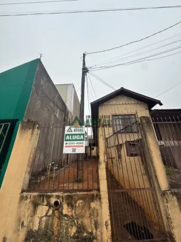 Casa/Dependência no Centro de Londrina 2 Quartos na Rua Porto Alegre