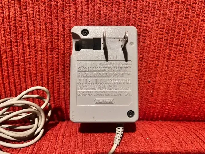 Fonte Nintendo DSI Original