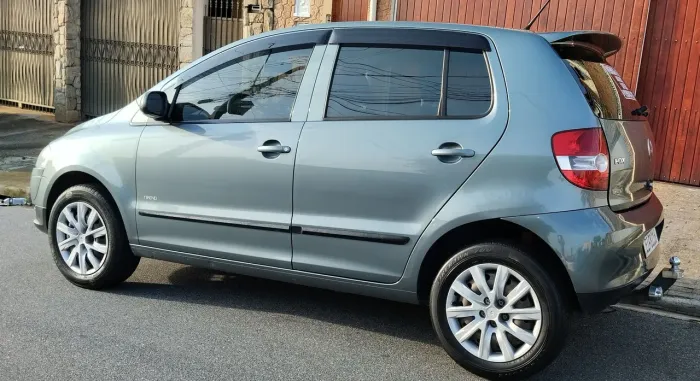 Volkswagen Fox City 1.0mi/ 1.0mi Total Flex 8V 3P 2010