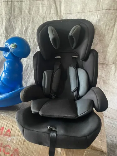 Cadeirinha para Carro Infantil 9 a 36 kg - Grupo 1/2/3 - Excelente Estado
