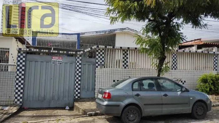 Casa para vender no Jardim 13 de Maio
