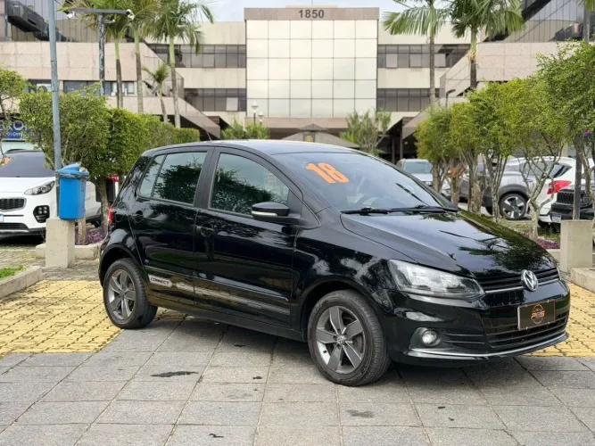 Volkswagen Fox Connect I Motion 1.6 Flex 8V 5P 2018
