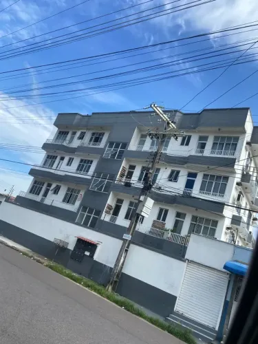 PRÉDIO À VENDA ADRIANÓPOLIS | EXCELENTE OPORTUNIDADE PARA INVESTIDOR