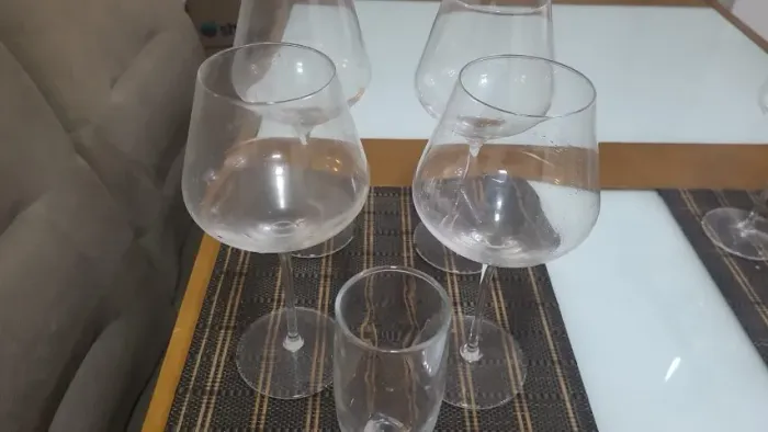 Taças diversas para vinho tinto, cervejas drinks etc 10 peças