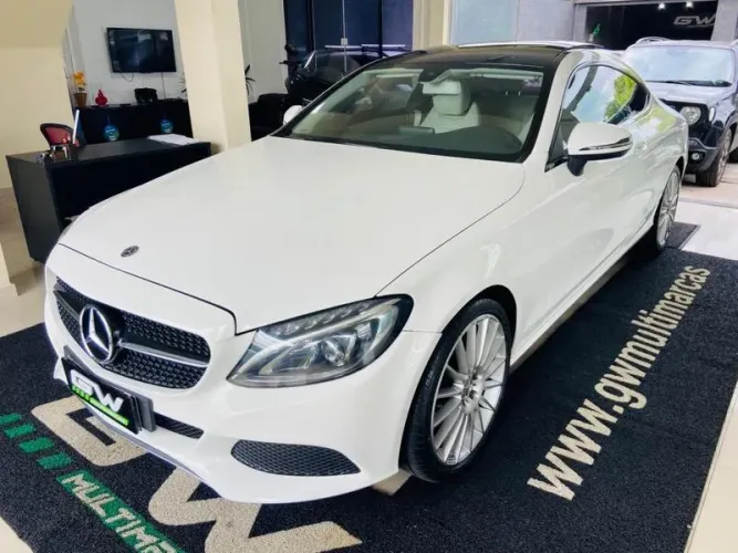Mercedes-Benz C-180 CGI Coupe Sport 1.6 TB 16V Aut. 2018