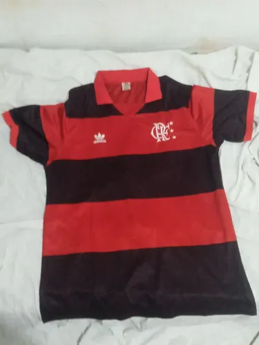 Vendo blusa do flamengo retrô do zico