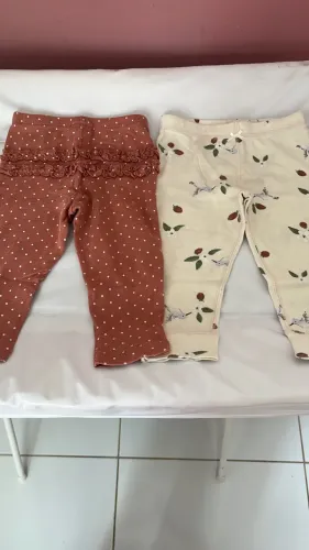 Calça Carters 12 meses- Duas por RS40,00