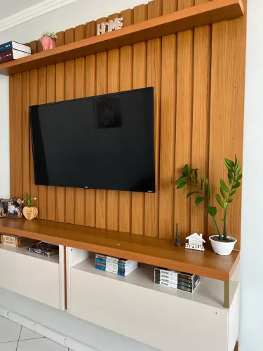 VENDO RACK SUSPENSO COM PAINEL