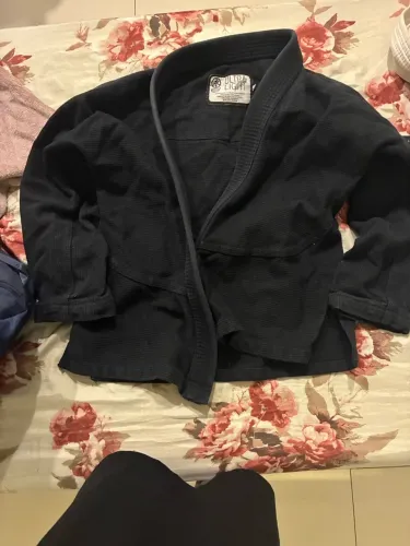 KIMONO KEIKO FEMININO SEMINOVO (aceito negociações)