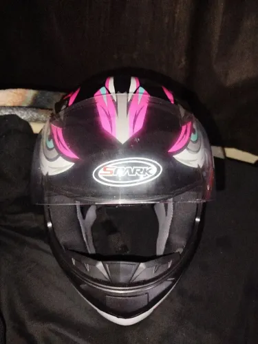 Capacete Spark Dragon - R$ 180<br>Capacete Spark Dragon usado, em bom estado