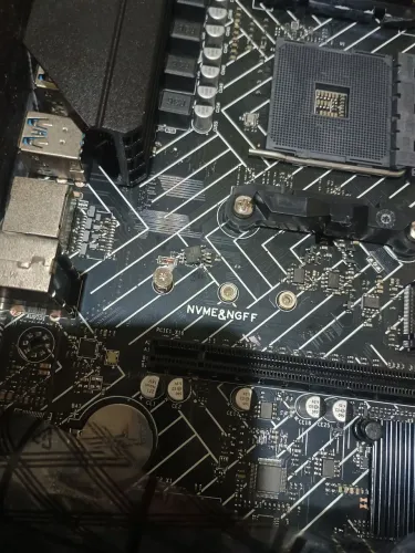 Placa mãe a520m mancer ( leia a descrição) 