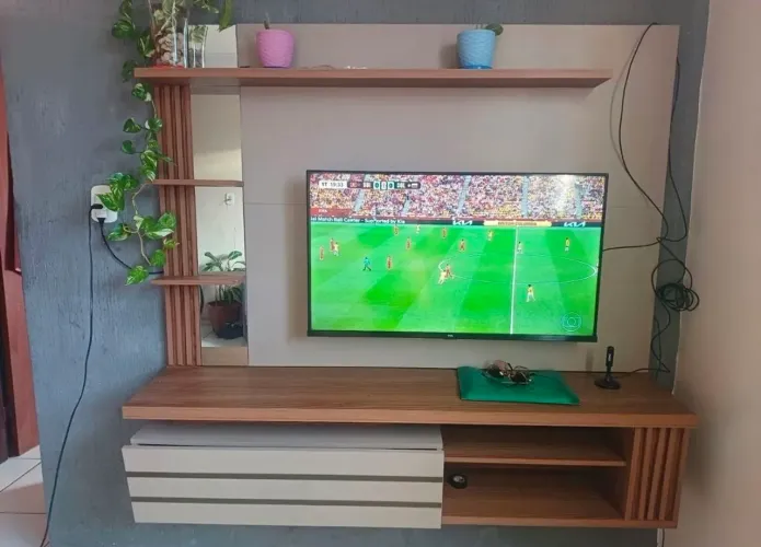 Rack e painel para TV