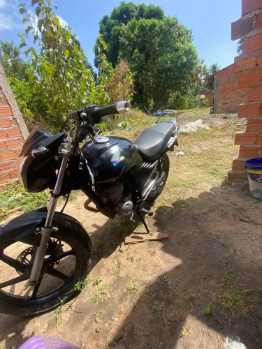Vendo moto Fan 150 concervada