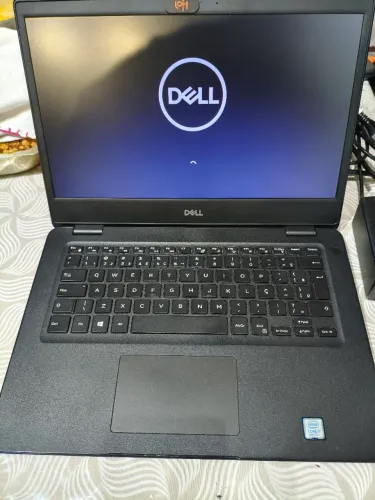 Notebook Dell Latitude 3400 | Intel Core i7 | 16GB RAM | Excelente Estado