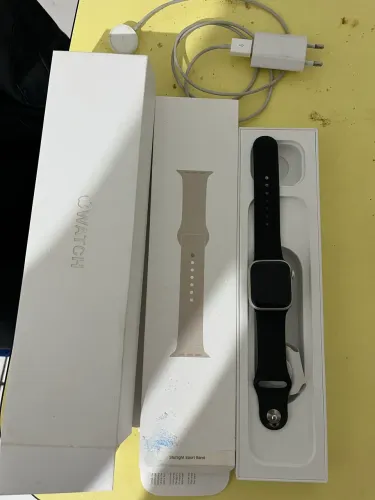 Apple Watch 8 32 G perfeito estado 