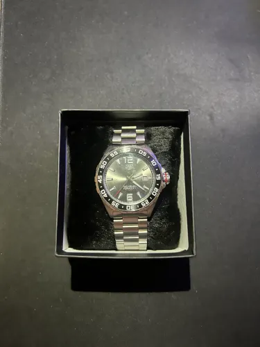 TAG Heuer Fórmula 1 premium mecânico