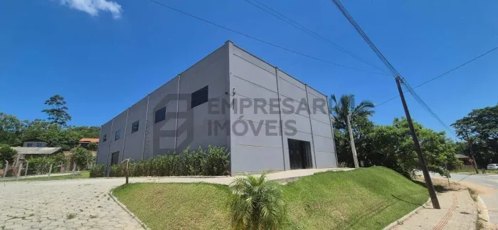 Galpão Novo à Venda em Canelinha/SC - 540m²