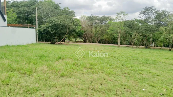 Terreno à venda no Condomínio Lagos D'Icaraí em Salto/SP