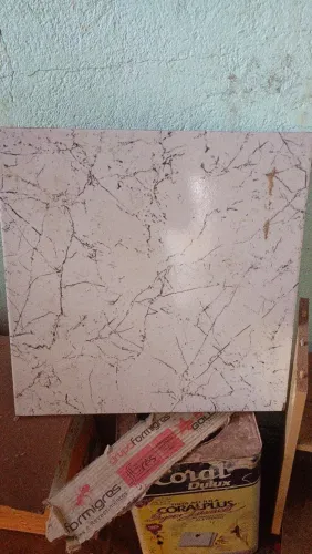 20 caixas com 10 pisos 45x45 cerâmica