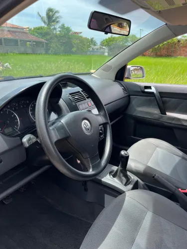 Volkswagen Polo Sedan 1.6 MI Total Flex 8V 4P 2009