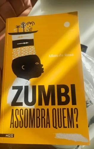 Vendo livro Zumbi assombra quem - autor allan de rosa