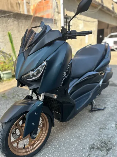 Vendo Xmax 23