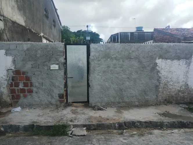 Terreno no bairro da UR1 Ibura - Recife Pe