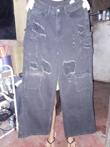 Vende-se essa calça cargo 