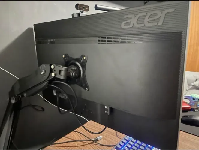 Monitor 27" Acer Gamer KG271- Full HD - 1ms - 75Hz - FreeSync