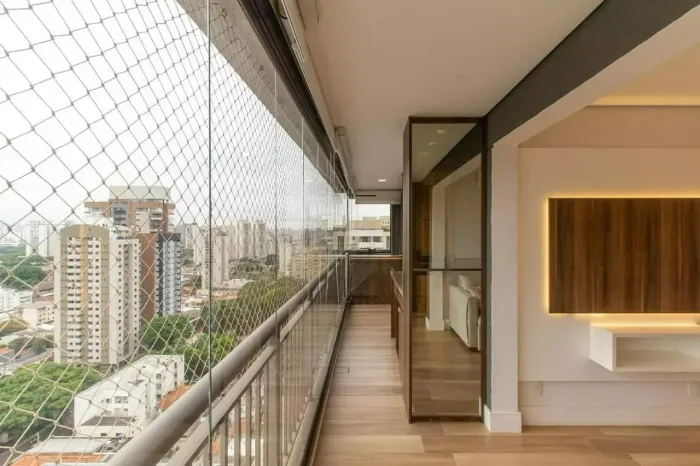 APARTAMENTO À VENDA NA VILA ROMANA - 2 DORMITÓRIOS, 1 SUÍTE, 2 VAGAS DE GARAGEM.