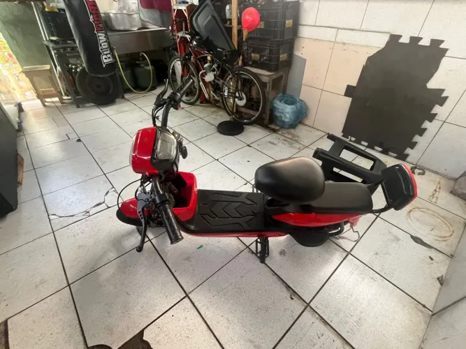 moto eletrica super boa recomenda da demais