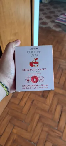 Sabonete O Boricario Cereja de fases