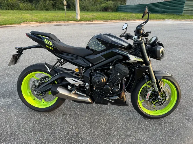TRIUMPH STREET TRIPLE 765 RS 2025/2025