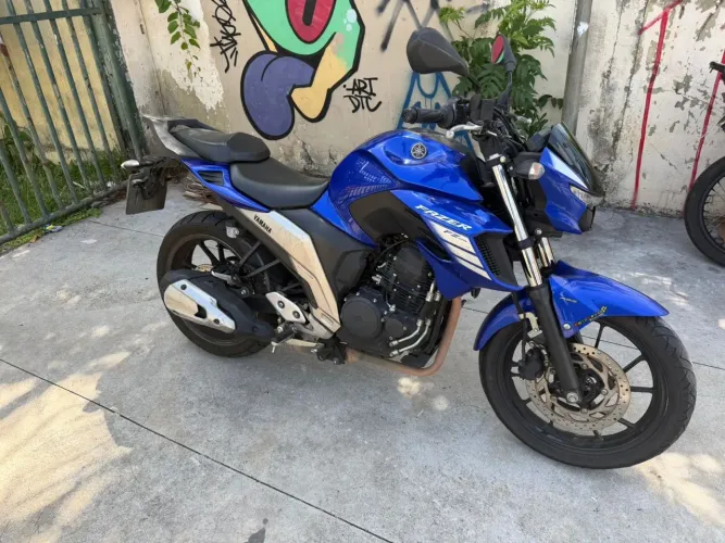 Fazer 250 2023