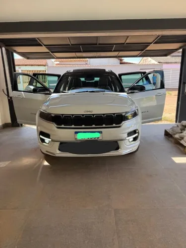 Jeep Commander Overland T270 1.3 TB Flex AUT 2022