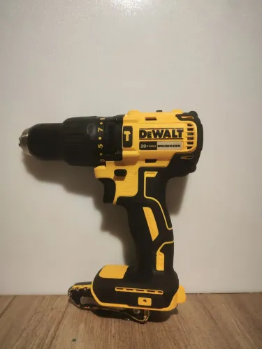 Parafusadeira Dewalt 20v