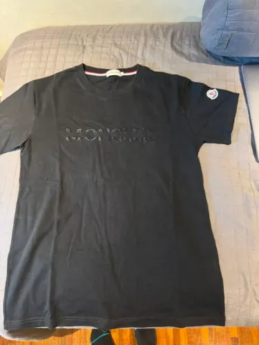 Camiseta Moncler Preta