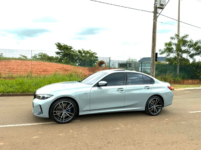 BMW 330E M Sport 2.0 Turbo Híbrido AU 2024