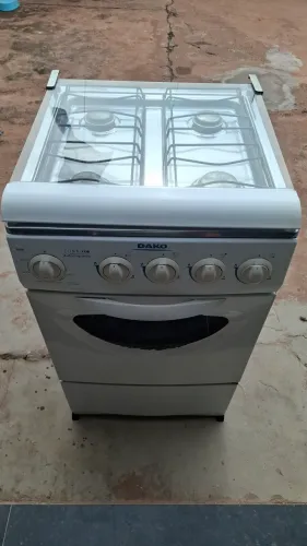 Vendo fogão Dako 4 bocas