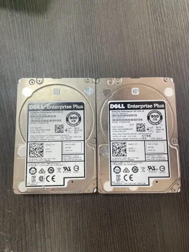 2x HD SAS 900GB Dell Enterprise