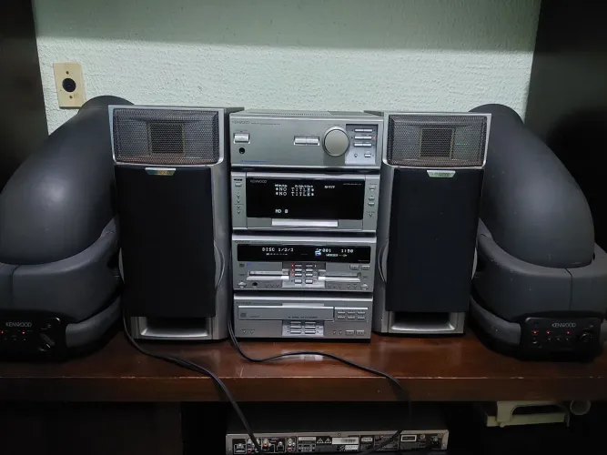 Som kenwood no estado com 2 subwoofer ativo.somente retida .não envio